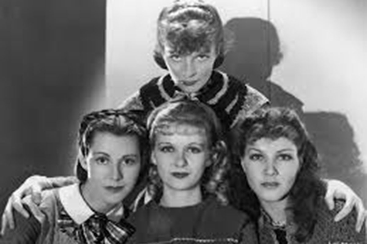The women who are in the Little Women 1933 film in a black and white photo