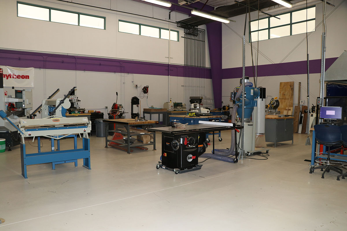 The Big Idea Makerspace with various equipment
