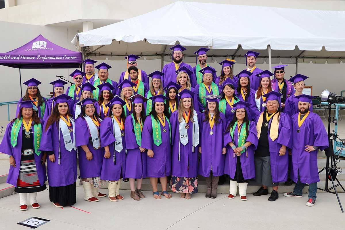 A group of SJC Honors Graduates